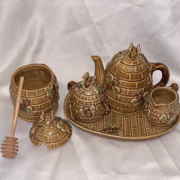 Kitchen Vintage Beehive Tea Set With Bonus Hive And Wood Stir Stick